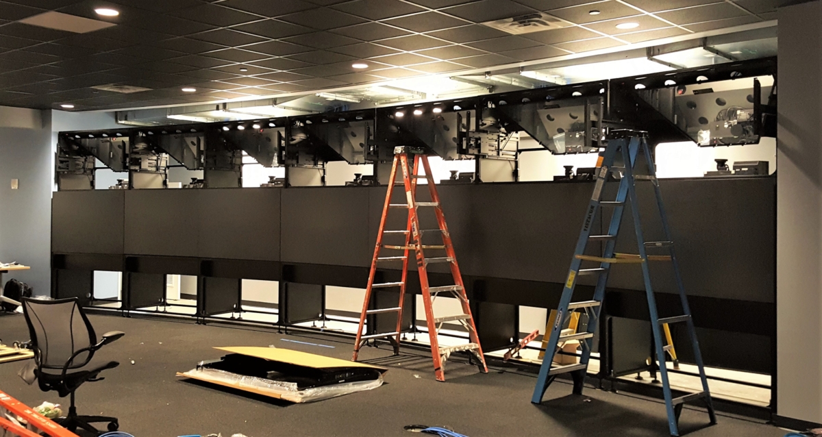 behind the scenes Video Walls & Large-Format Displays